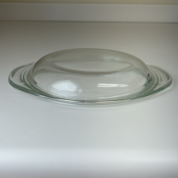 Vintage Pyrex 682-C 31 Clear Glass Round Casserole Replacement Lid with handles - Picture 3 of 11